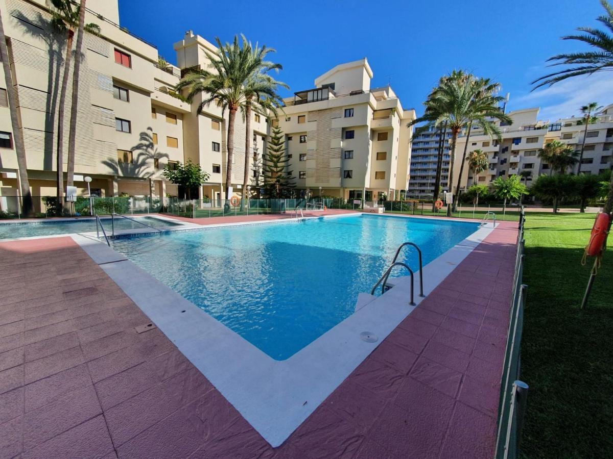 Апартаменты Montemar Puerto Торремолинос Экстерьер фото